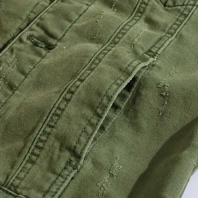 Gilet en denim vieilli vert armée